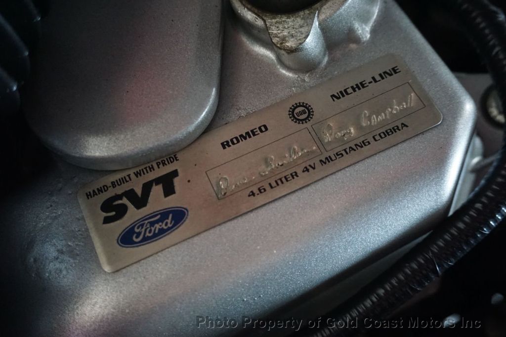 2004 Ford Mustang SVT Cobra *SVT Cobra* *6-Speed Manual* - 21981625 - 57