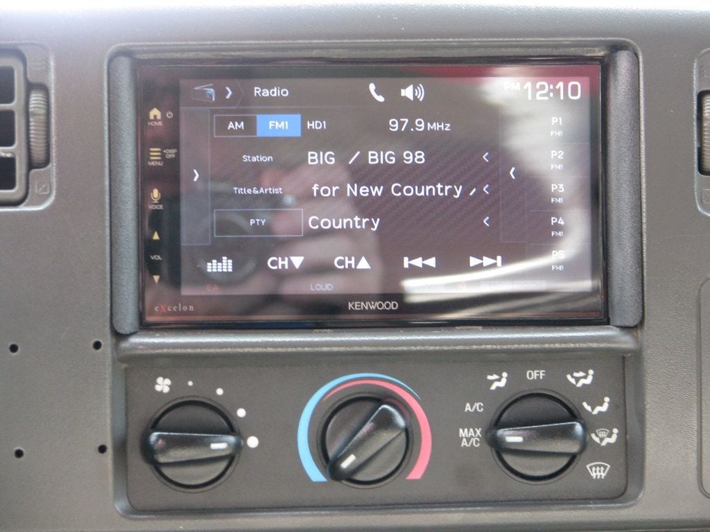 2004 Ford F-250 photo 8