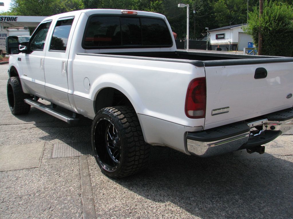 2004 Ford F-250 XLT photo 4