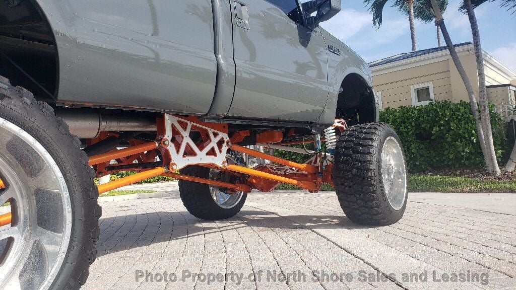 2004 Ford Super Duty F-250 Turbo Diesel Show Truck - 22488548 - 9