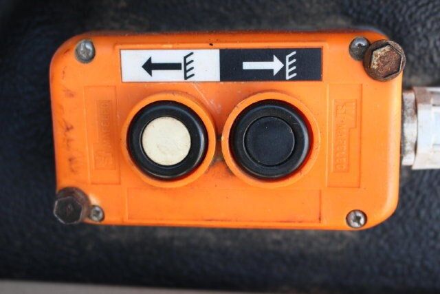 2004 Ford Super Duty F-350 DRW XL - 23094936 - 15