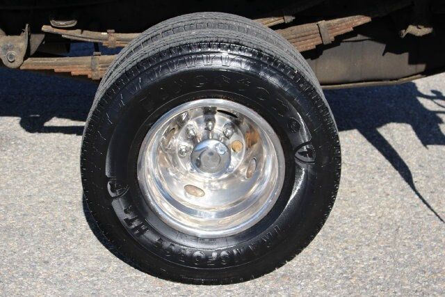 2004 Ford Super Duty F-350 DRW XL - 23094936 - 16