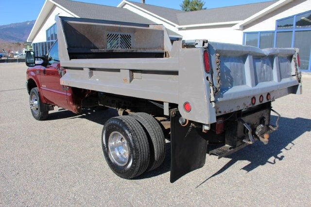 2004 Ford Super Duty F-350 DRW XL - 23094936 - 17
