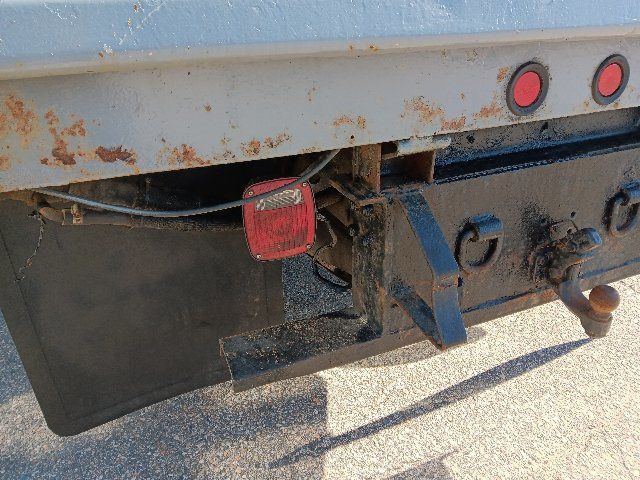 2004 Ford Super Duty F-350 DRW XL - 23094936 - 19