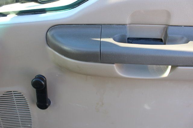 2004 Ford Super Duty F-350 DRW XL - 23094936 - 25