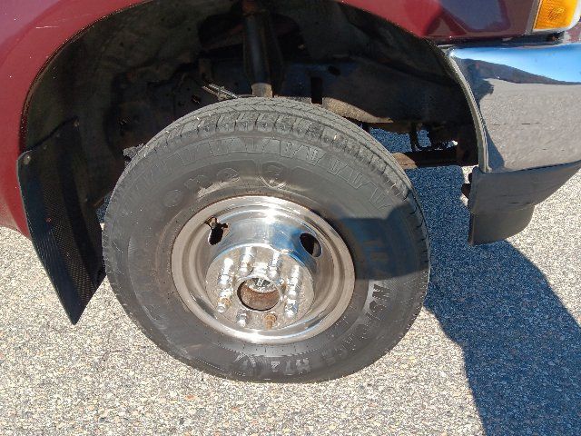2004 Ford Super Duty F-350 DRW XL - 23094936 - 27