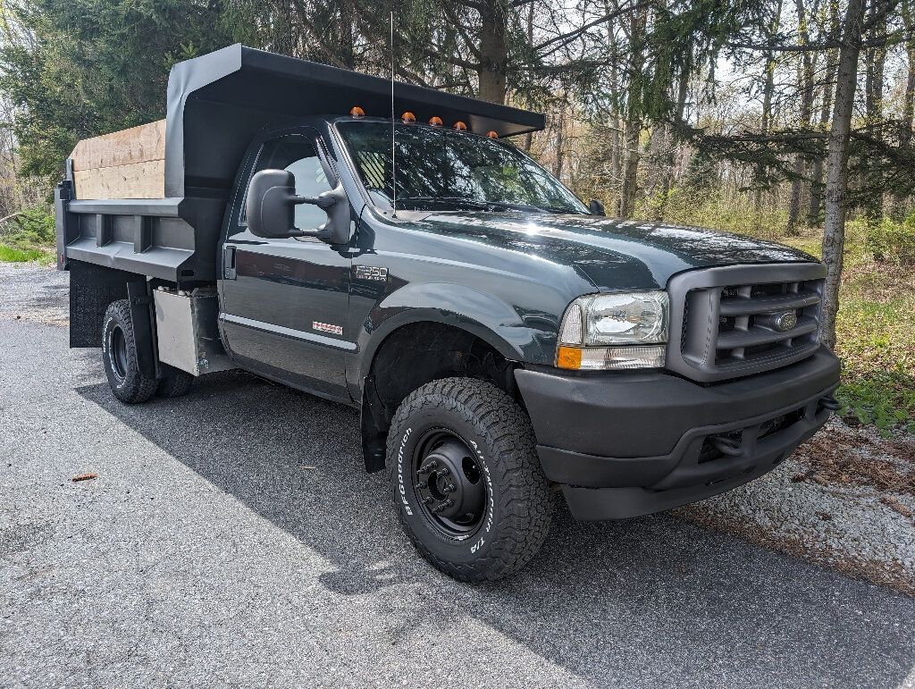 2004 Ford Super Duty F-350 DRW Cab-Chassis BULLET PROOFED SIX SPEED 4x4 Dump Truck - 22342815 - 0