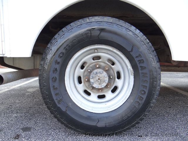 2004 Ford Super Duty F-350 SRW Cab-Chassis Reg Cab 141 - 22025401 - 21