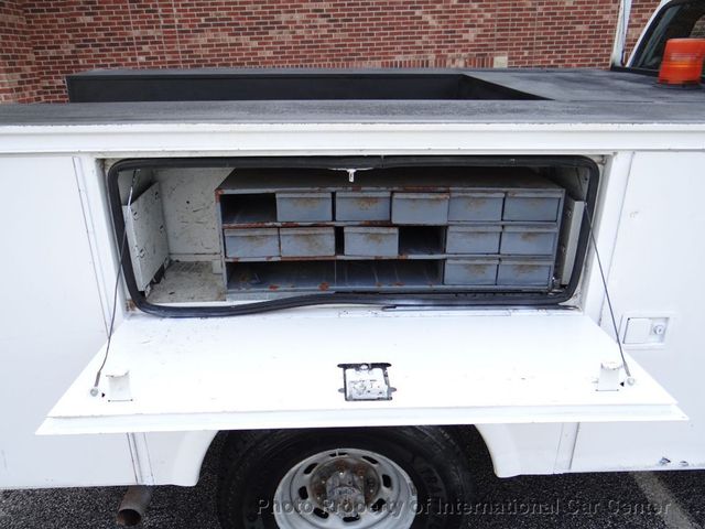 2004 Ford Super Duty F-350 SRW Cab-Chassis Reg Cab 141 - 22025401 - 26