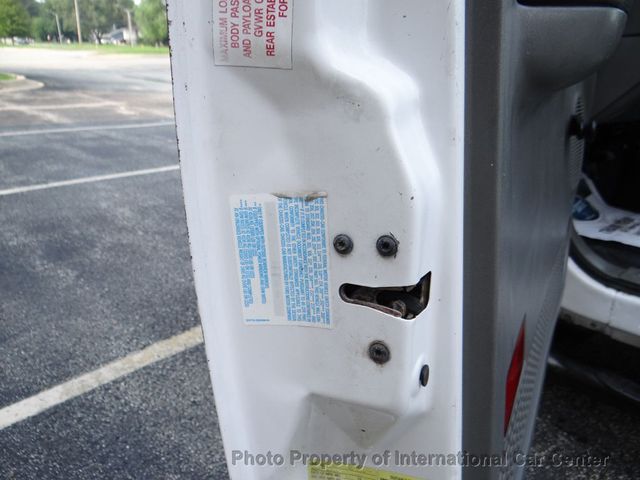 2004 Ford Super Duty F-350 SRW Cab-Chassis Reg Cab 141 - 22025401 - 47