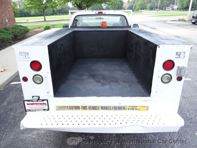 2004 Ford Super Duty F-350 SRW Cab-Chassis Reg Cab 141 - 22025401 - 6