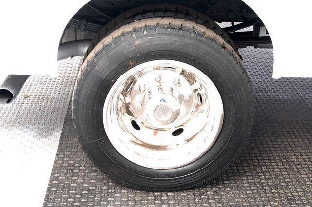 2004 Ford Super Duty F-450 DRW XL - 12714730 - 20