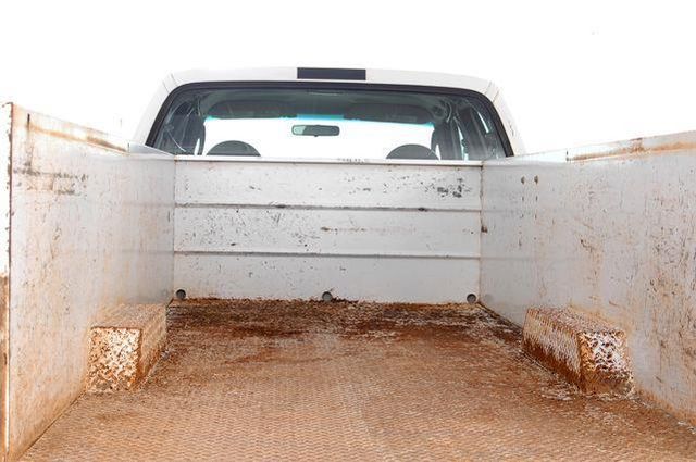 2004 Ford Super Duty F-450 DRW XL - 12714730 - 6