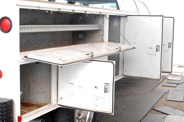 2004 Ford Super Duty F-450 DRW XL - 12714730 - 8