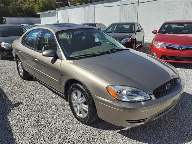 2004 Ford Taurus 4dr Sedan SEL - 22629926 - 0