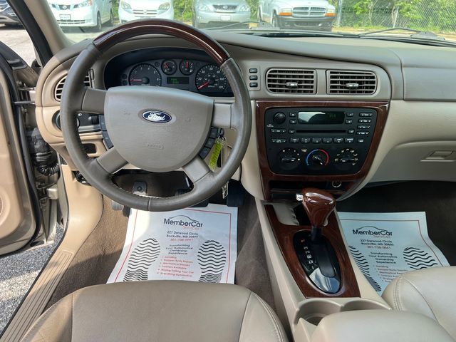 2004 Ford Taurus 4dr Sedan SES - 23021909 - 12