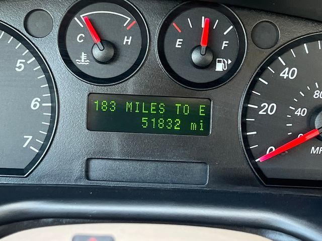 2004 Ford Taurus 4dr Sedan SES - 23021909 - 18