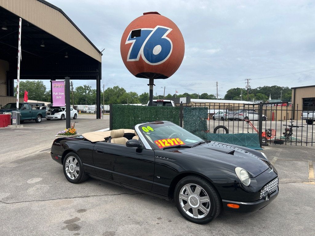 2004 Ford Thunderbird 2dr Convertible Deluxe - 23022788 | Video 1