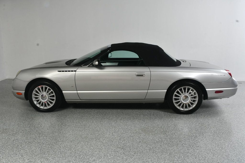 2004 Ford Thunderbird 2dr Convertible Deluxe - 23023528 - 21
