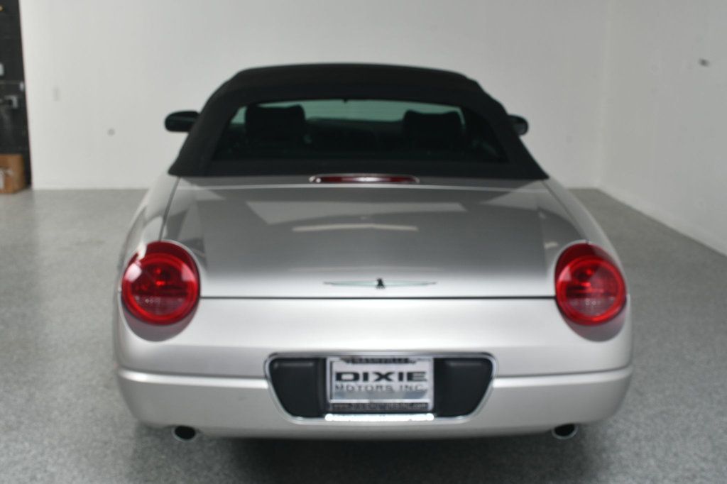 2004 Ford Thunderbird 2dr Convertible Deluxe - 23023528 - 28