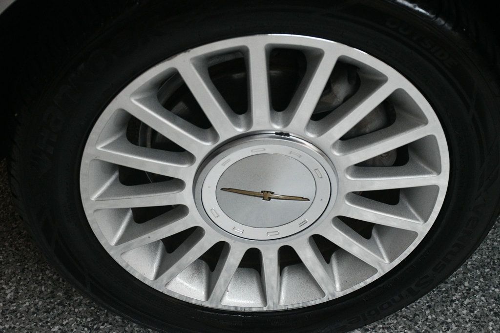 2004 Ford Thunderbird 2dr Convertible Deluxe - 23023528 - 30