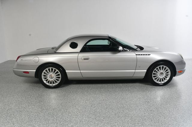 2004 Ford Thunderbird 2dr Convertible Deluxe - 23023528 - 3