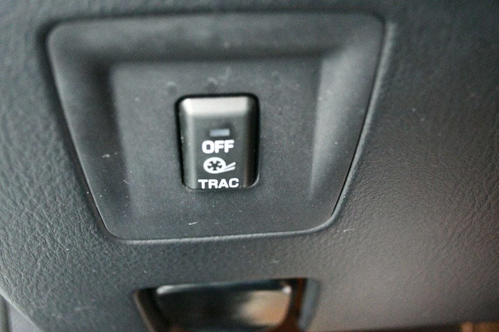 2004 Ford Thunderbird 2dr Convertible Deluxe - 23023528 - 54
