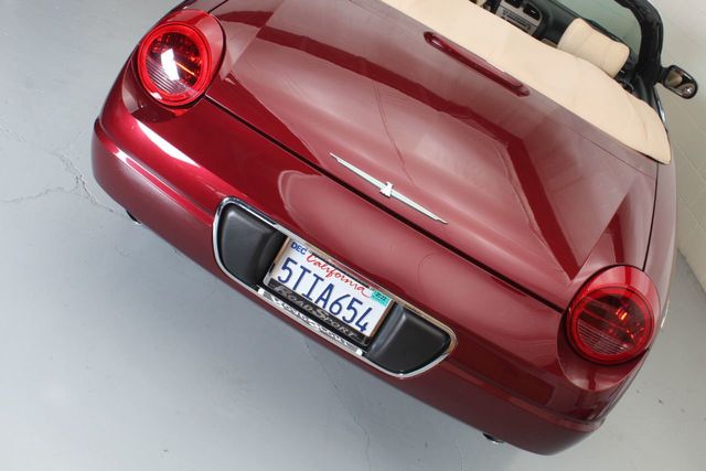 2004 Ford Thunderbird 2dr Convertible Deluxe - 21585992 - 9