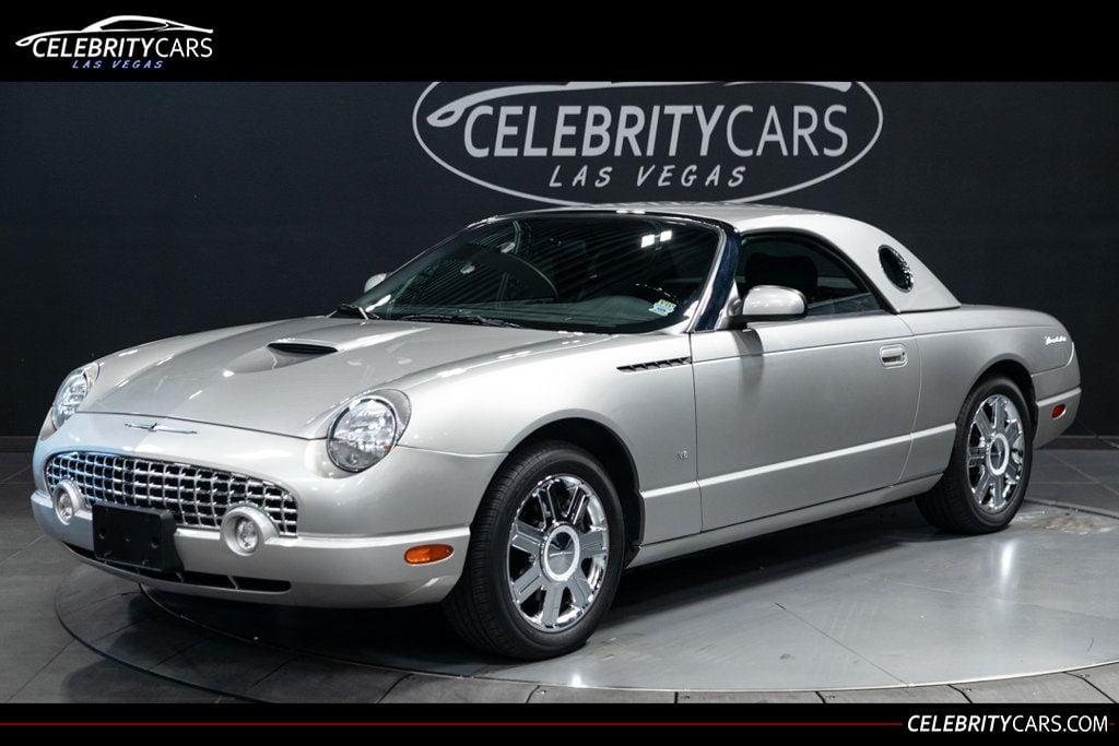 2004 Ford Thunderbird Amazing Condition, clean carfax, 1 owner! - 22911626 - 0