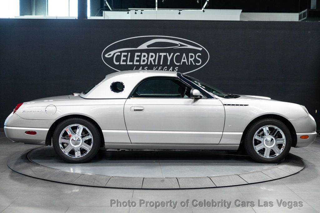 2004 Ford Thunderbird Amazing Condition, clean carfax, 1 owner! - 22911626 - 10