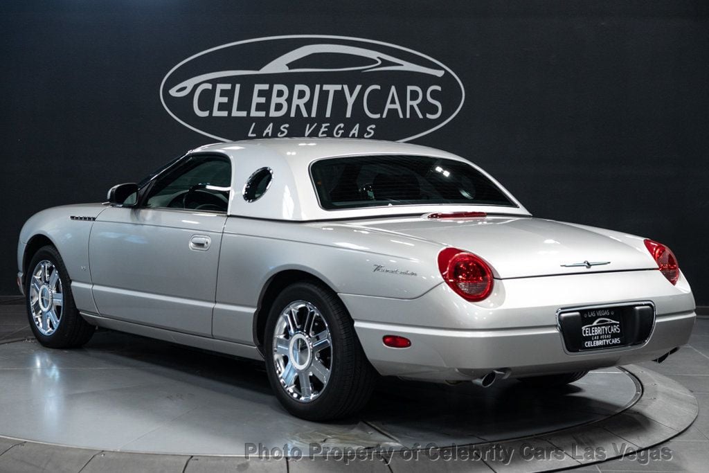 2004 Ford Thunderbird Amazing Condition, clean carfax, 1 owner! - 22911626 - 20