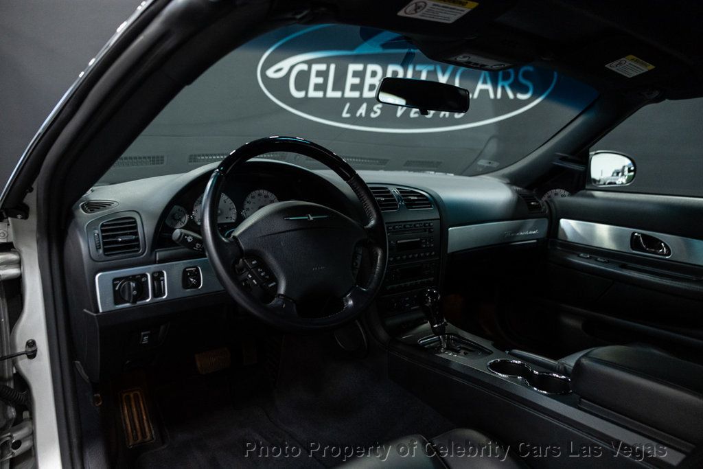 2004 Ford Thunderbird Amazing Condition, clean carfax, 1 owner! - 22911626 - 21