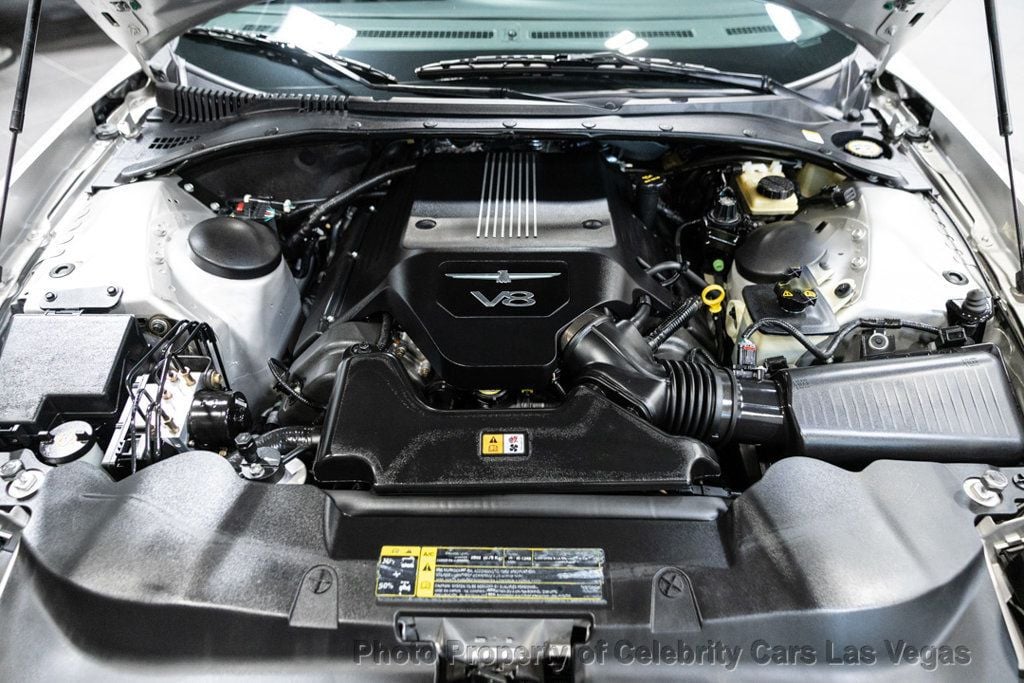 2004 Ford Thunderbird Amazing Condition, clean carfax, 1 owner! - 22911626 - 40