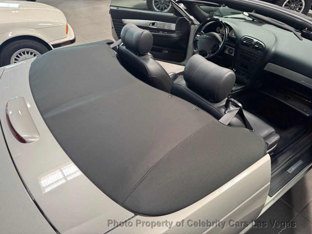 2004 Ford Thunderbird Amazing Condition, clean carfax, 1 owner! - 22911626 - 47