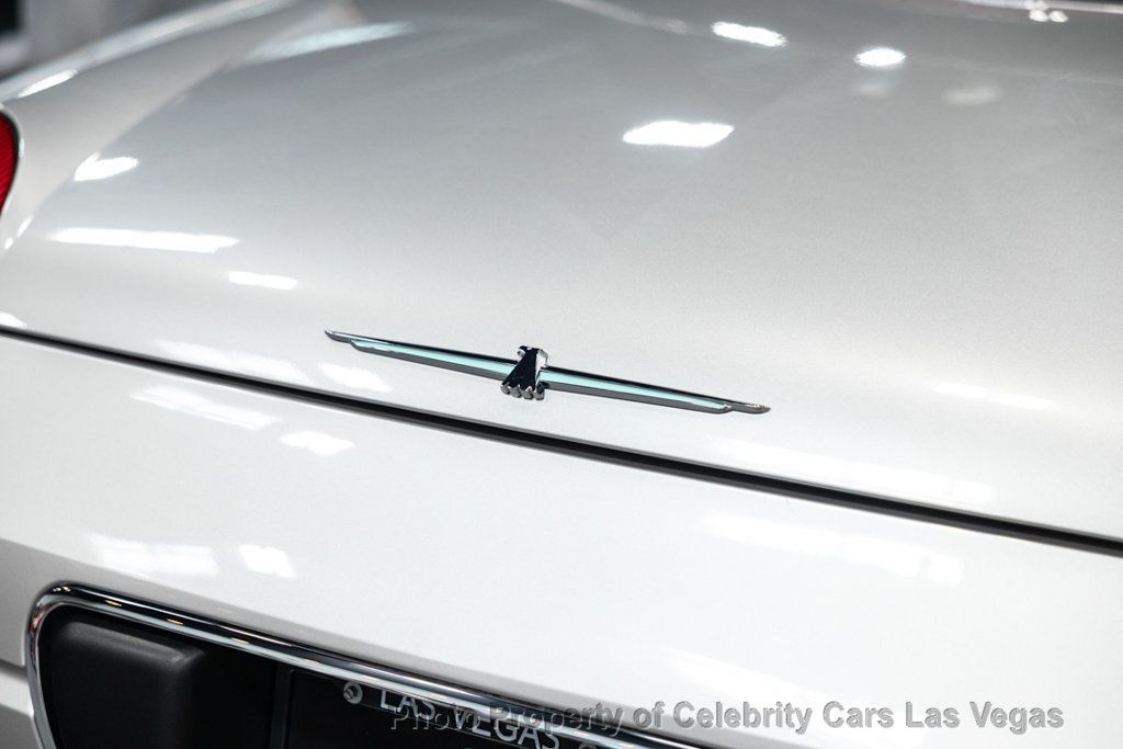 2004 Ford Thunderbird Amazing Condition, clean carfax, 1 owner! - 22911626 - 4