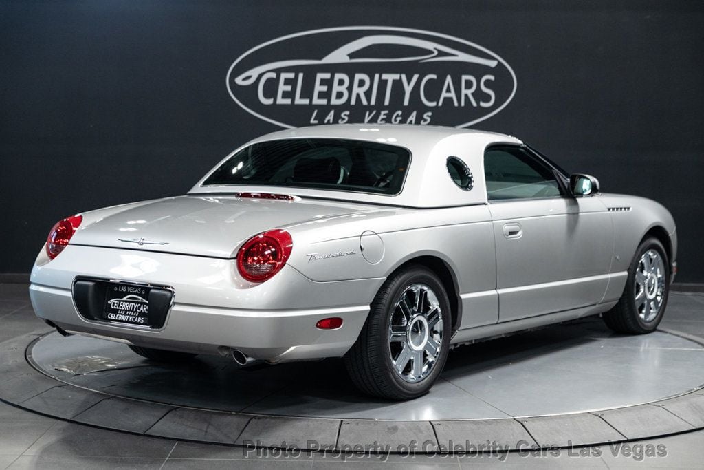 2004 Ford Thunderbird Amazing Condition, clean carfax, 1 owner! - 22911626 - 6
