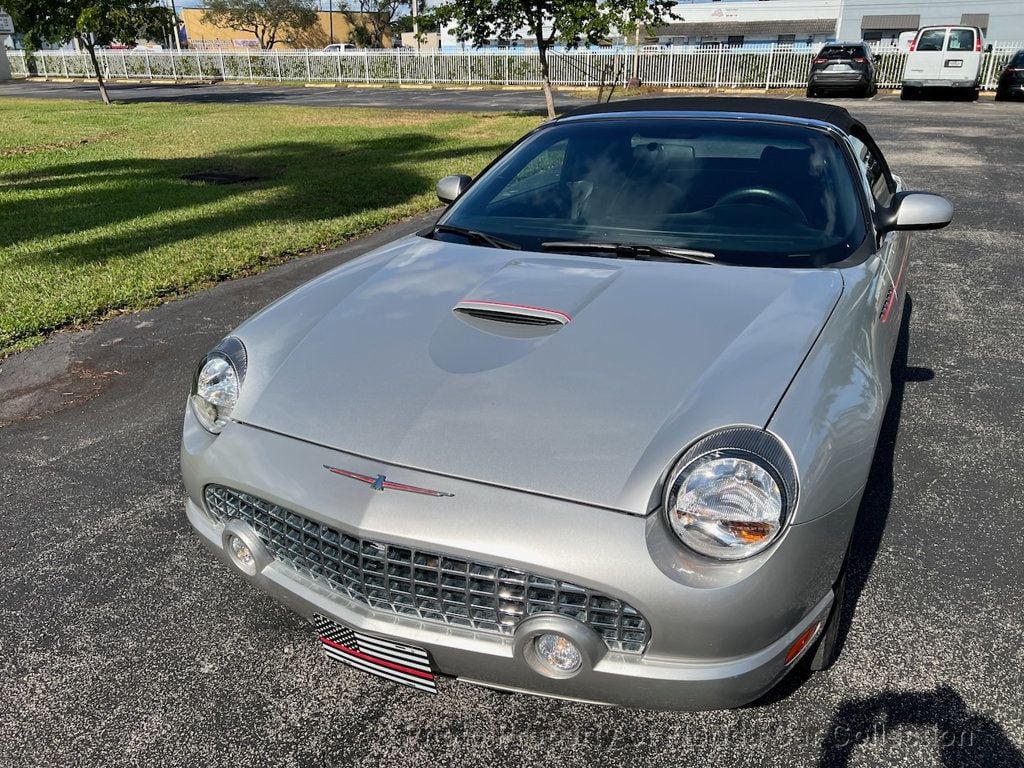 2004 Ford Thunderbird Convertible Deluxe Roadster - 22713145 - 31