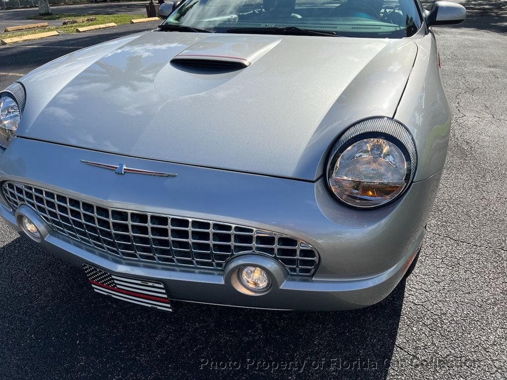 2004 Ford Thunderbird Convertible Deluxe Roadster - 22713145 - 37