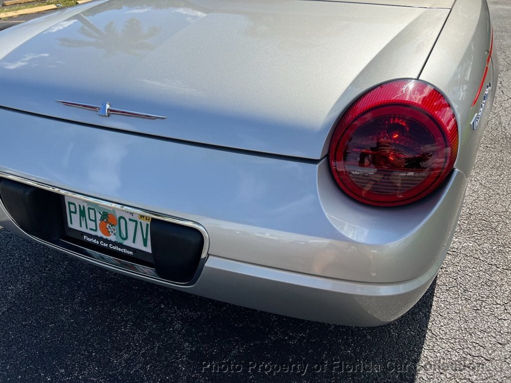 2004 Ford Thunderbird Convertible Deluxe Roadster - 22713145 - 39