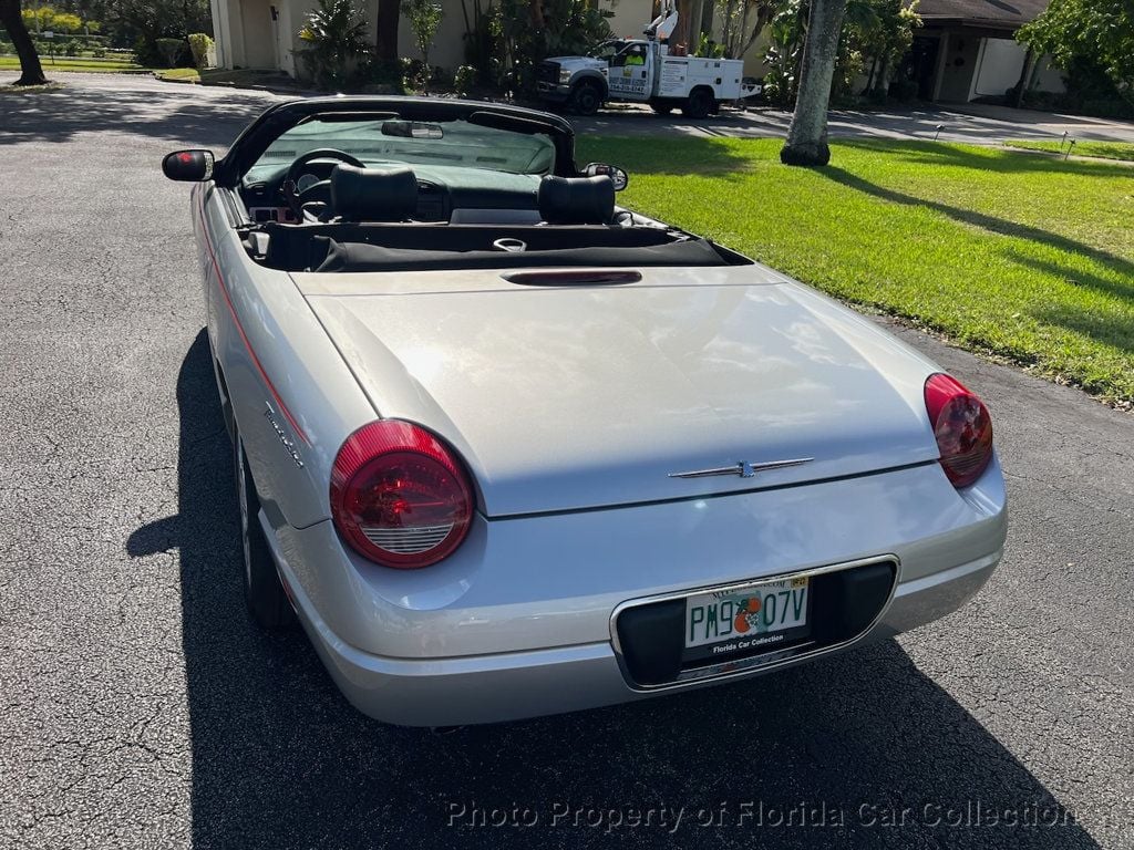 2004 Ford Thunderbird Convertible Deluxe Roadster - 22713145 - 42