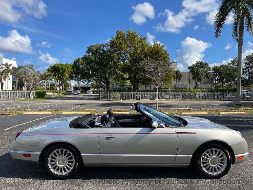 2004 Ford Thunderbird Convertible Deluxe Roadster - 22713145 - 5