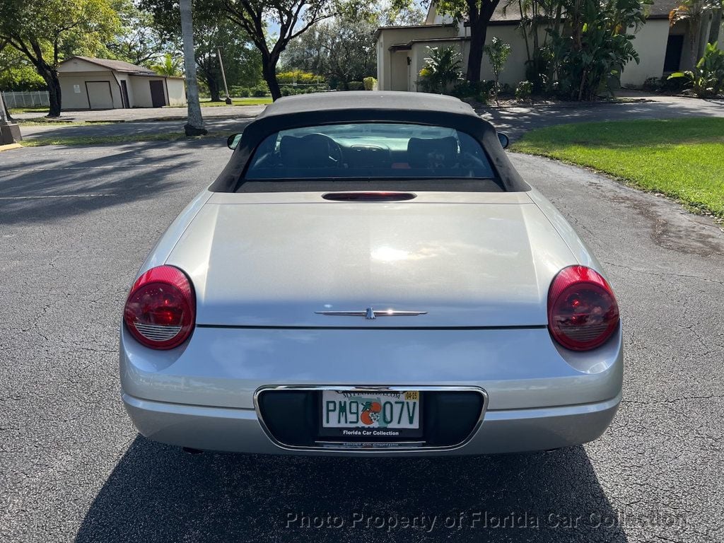 2004 Ford Thunderbird Convertible Deluxe Roadster - 22713145 - 94