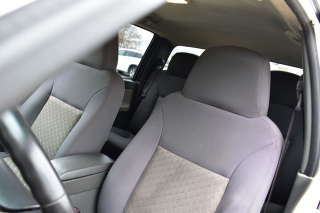 2004 GMC Canyon Crew Cab 126.0" WB 1SB SLE Z85 - 22952117 - 12