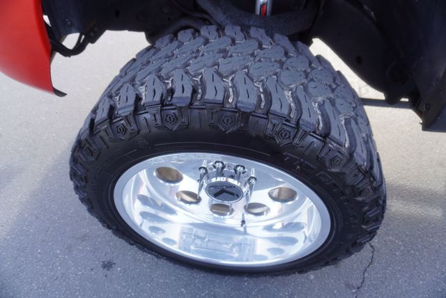 2004 GMC Sierra 2500HD SLT - 22971436 - 17