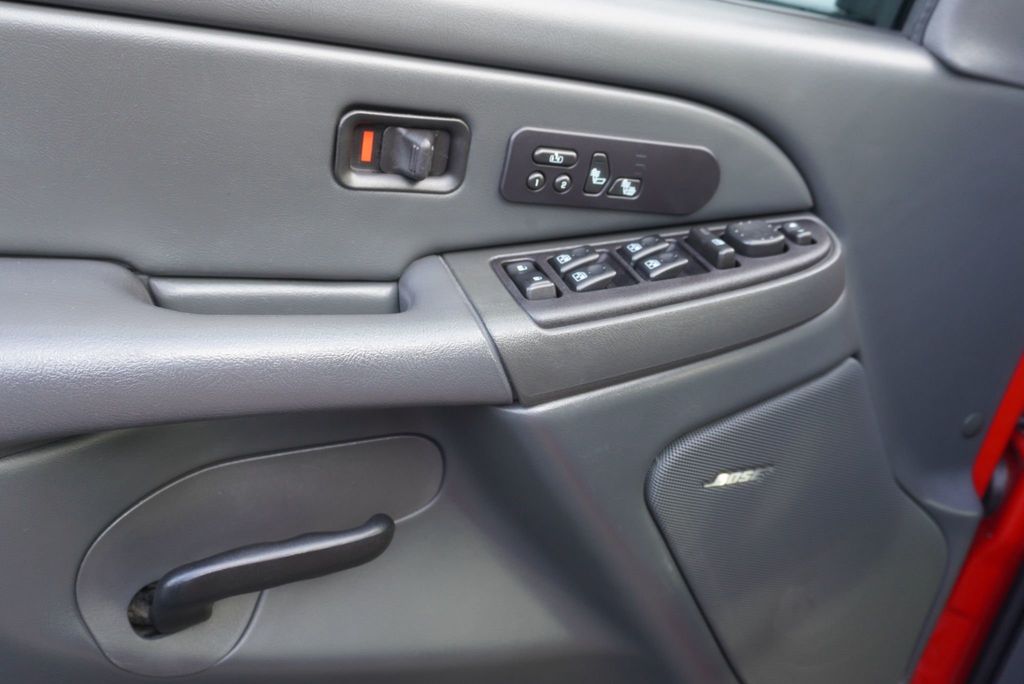 2004 GMC Sierra 2500HD SLT - 22971436 - 26