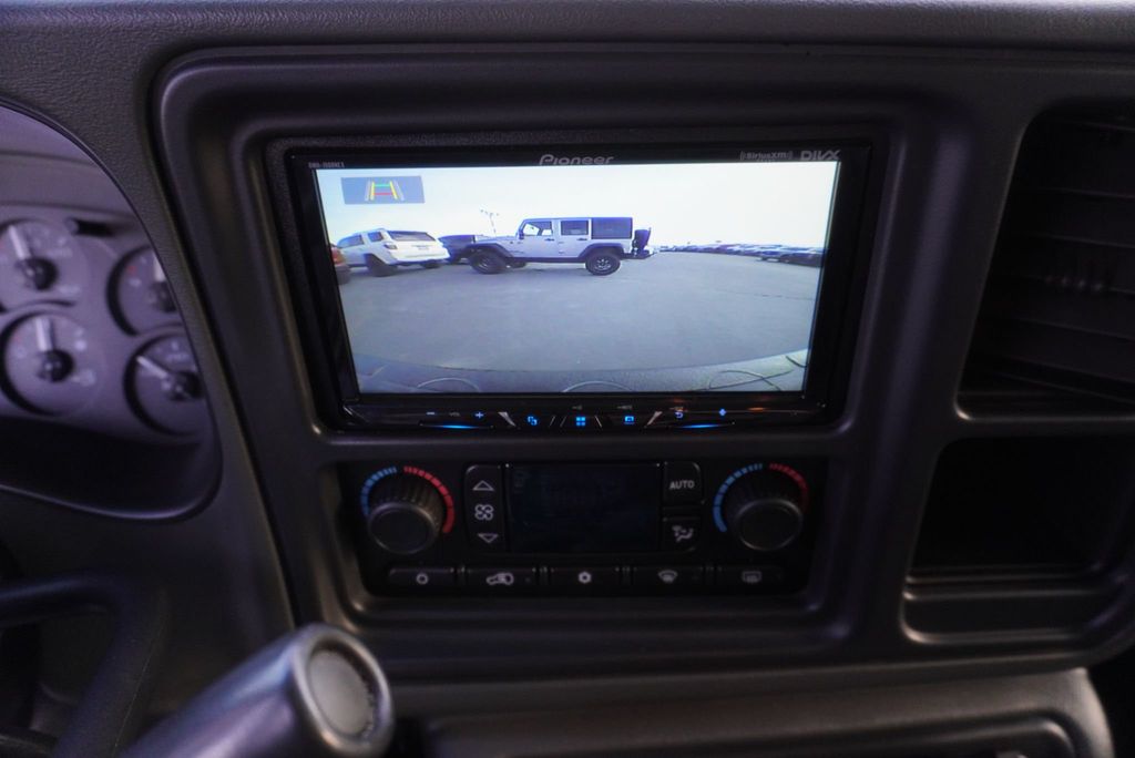 2004 GMC Sierra 2500HD SLT - 22971436 - 33