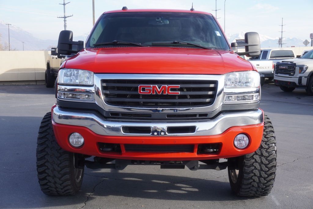 2004 GMC Sierra 2500HD SLT - 22971436 - 3