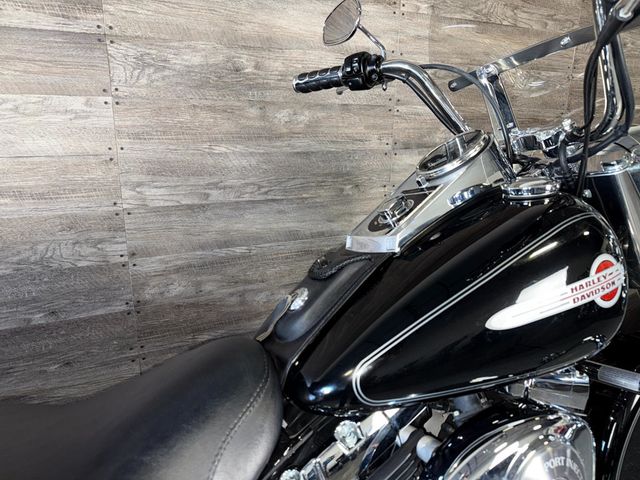 2004 Harley-Davidson FLSTCI Heritage Softail Classic SUPER CLEAN! - 22940623 - 7