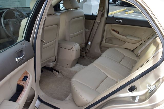 2004 Honda Accord Sedan EX Automatic w/Leather/XM - 22973676 - 19