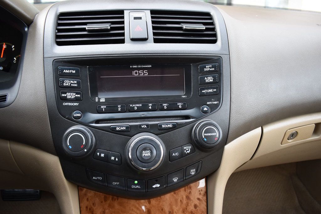 2004 Honda Accord Sedan EX Automatic w/Leather/XM - 22973676 - 28